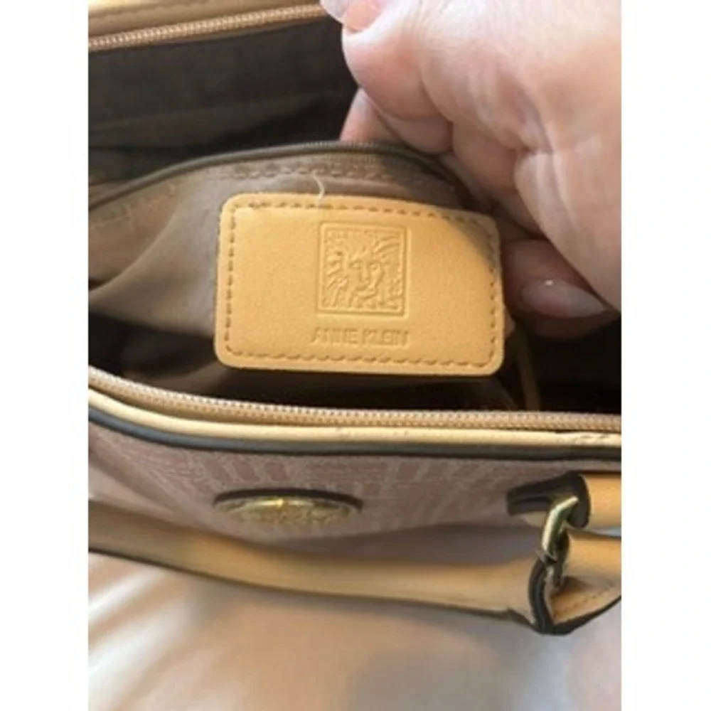 Anne Klein anne klein